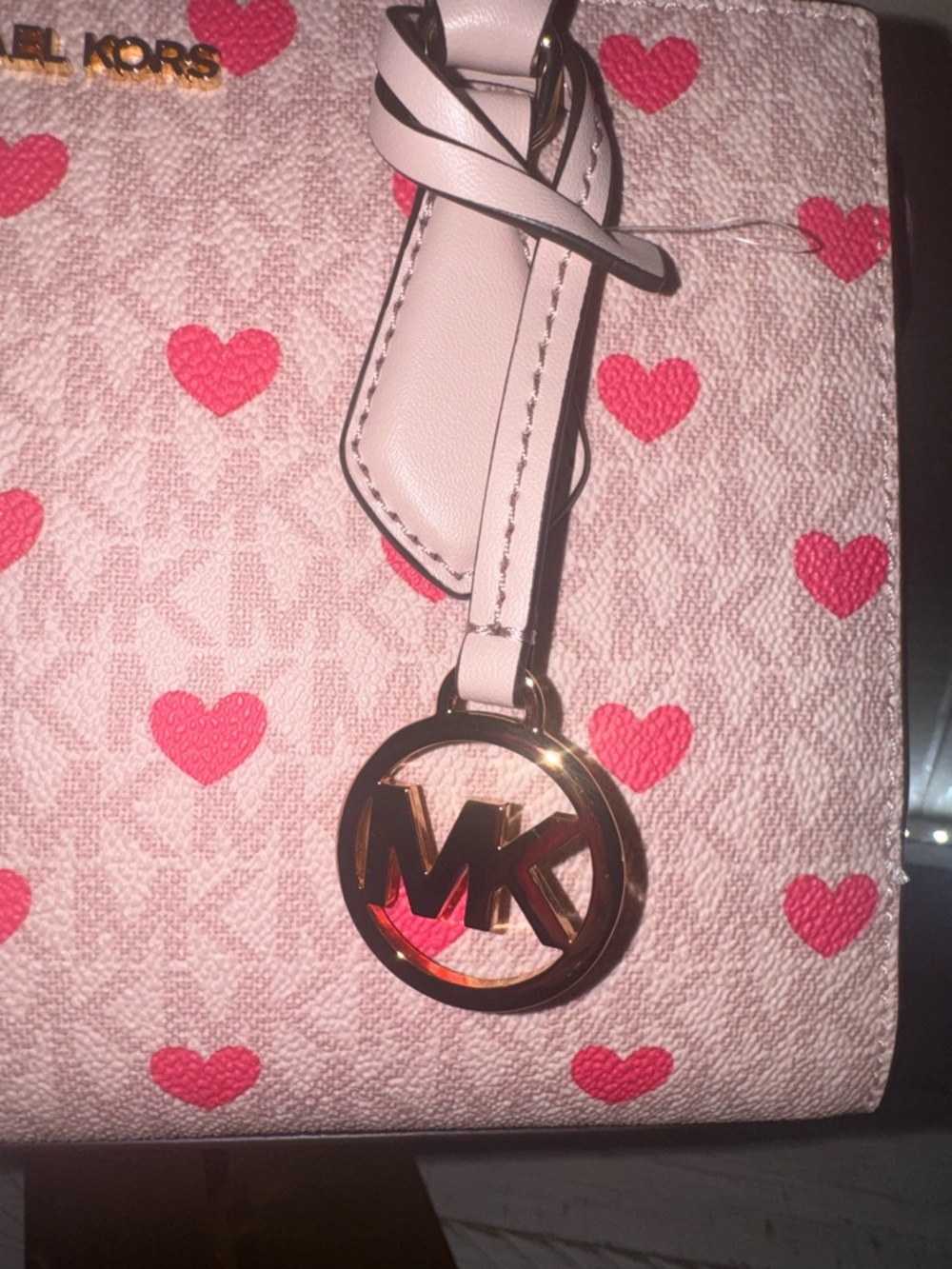 Michael Kors Pink Heart-Print Satchel - Picture 4 of 7